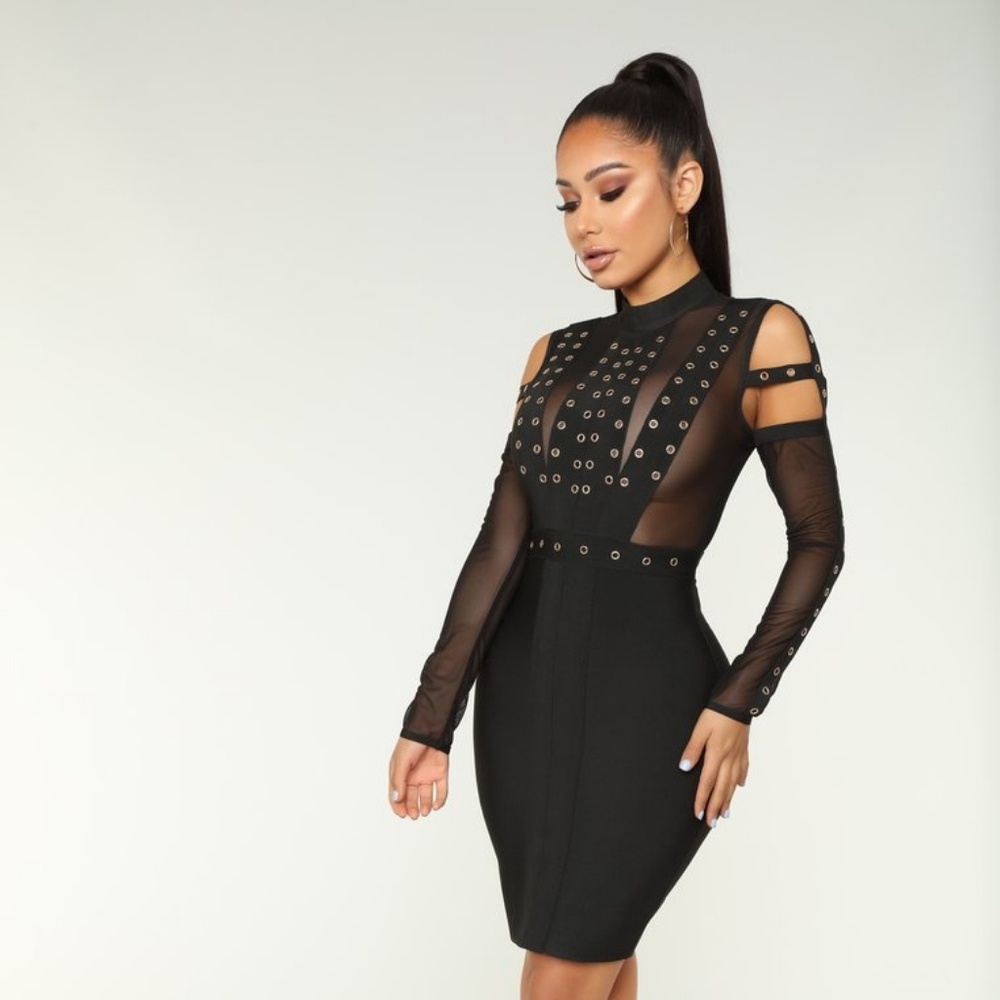 Dress - Picture 2 of 6